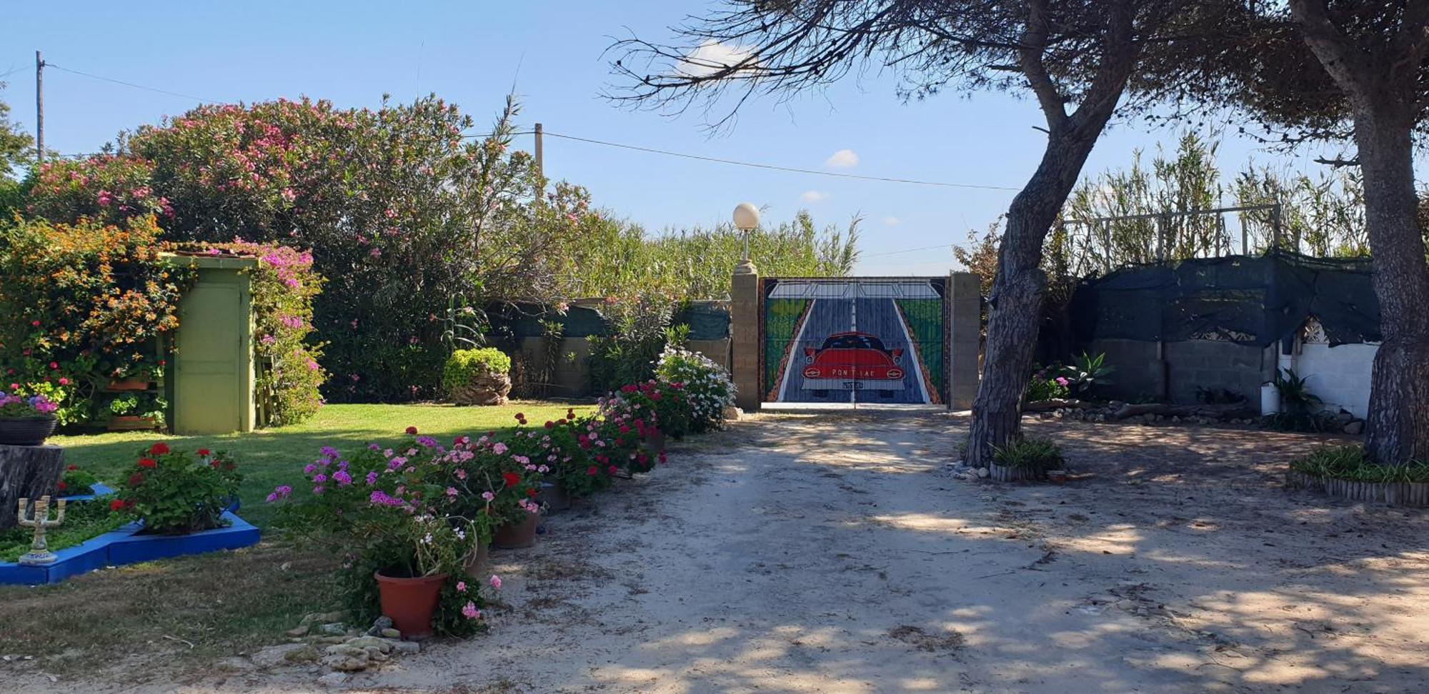 En Finca Las Dunas Dos Chalets Con Jacuzzis En Primera Linea De Playa , Uno De 4 Dormitorios Y Otro De 2 Dormitorios, Llama Al Seiscientos Veintisiete Cuatrocientos Diecisiete Trescientos Noventa Y Ocho Rota Zewnętrze zdjęcie