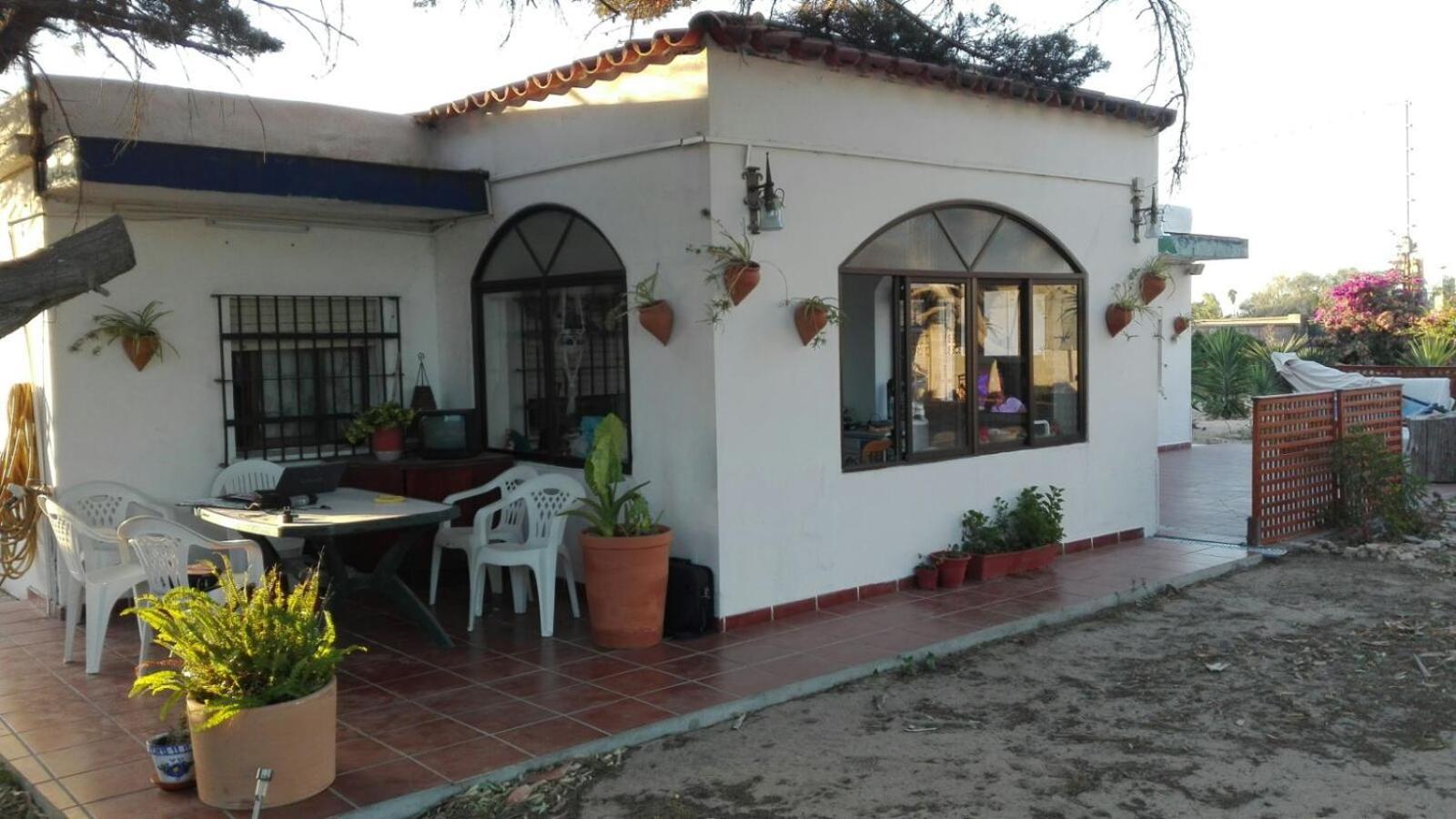 En Finca Las Dunas Dos Chalets Con Jacuzzis En Primera Linea De Playa , Uno De 4 Dormitorios Y Otro De 2 Dormitorios, Llama Al Seiscientos Veintisiete Cuatrocientos Diecisiete Trescientos Noventa Y Ocho Rota Zewnętrze zdjęcie